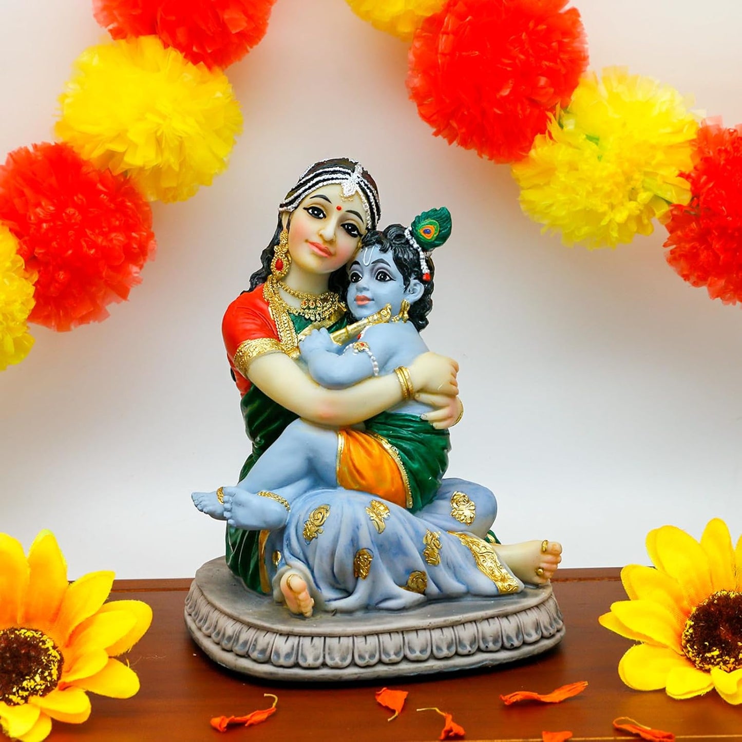 Maa Yashoda Krishna Murti Statue - 5.7” Hindu God Lord Krishna Idol Gift for Devotee of Indian Pooja Item Birthday Diwali Gifts for Friend Family Office Home Temple Mandir Puja Decor