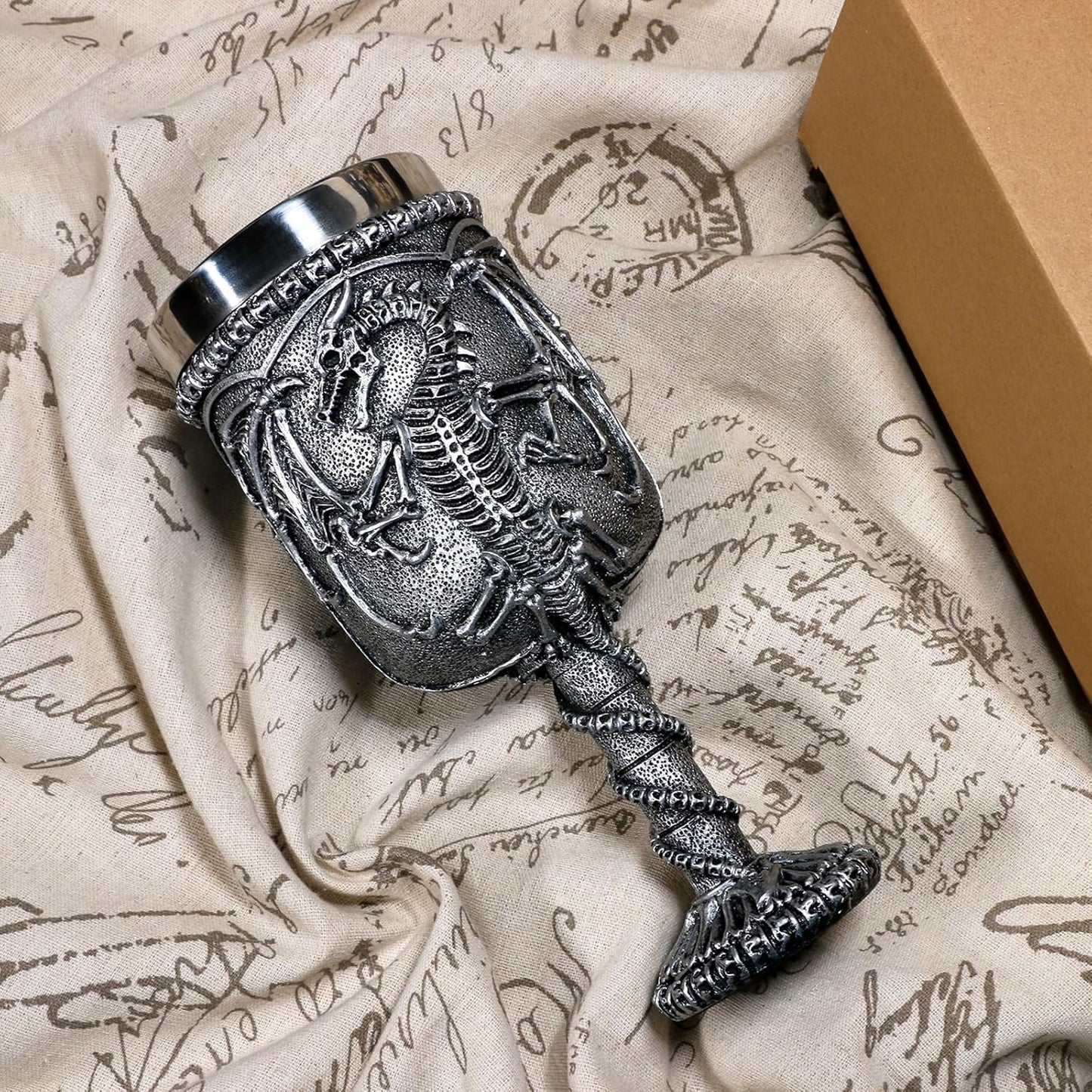 alikiki Medieval Skull Dragon Wine Goblet - Dungeons and Dragons Chalice Goblet 15.8oz Stainless Steel Drinking Cup GOT Dragon D&D Fans Gift for Party Decor